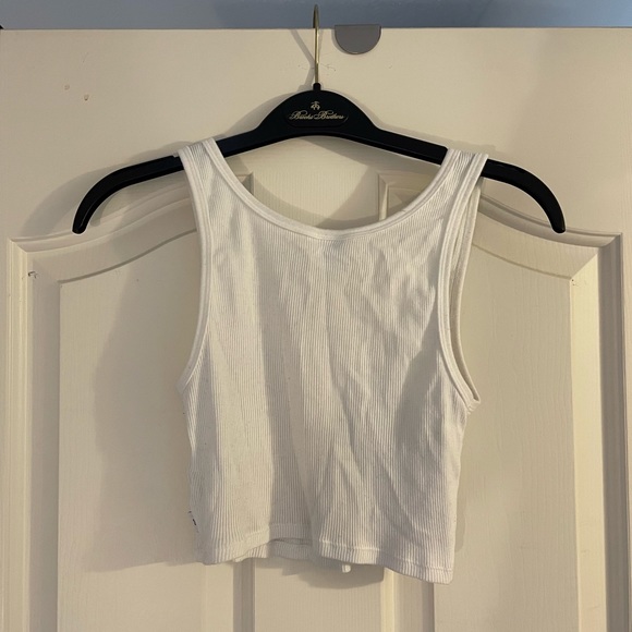 TNA White Ribbed Crop Top - Picture 2 of 3